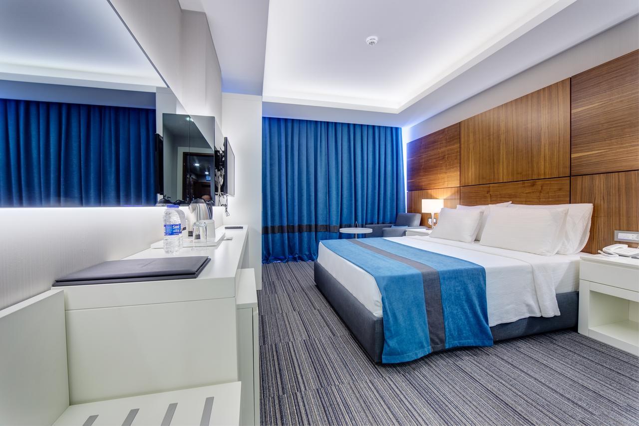 The Menord Hotel Μερσίνη Εξωτερικό φωτογραφία
