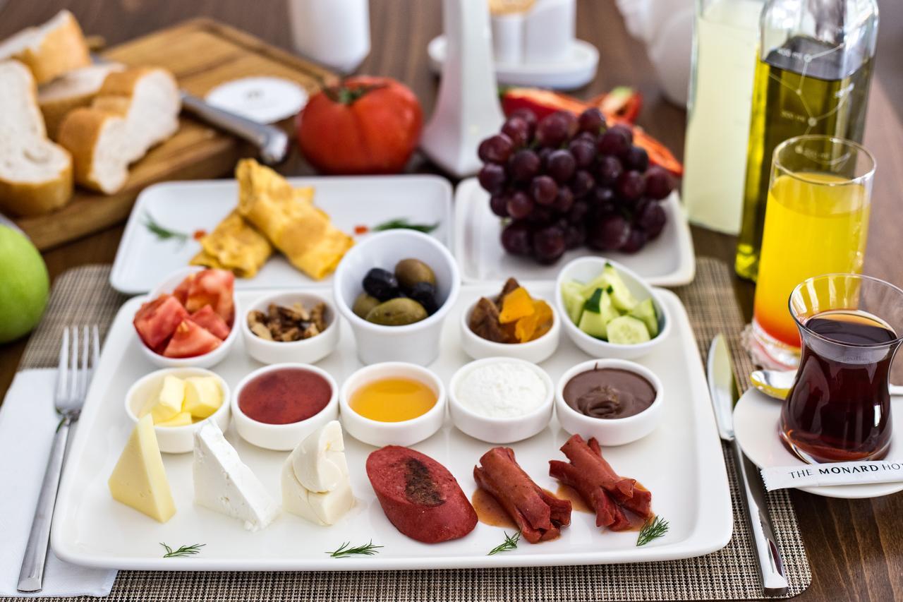 The Menord Hotel Μερσίνη Εξωτερικό φωτογραφία