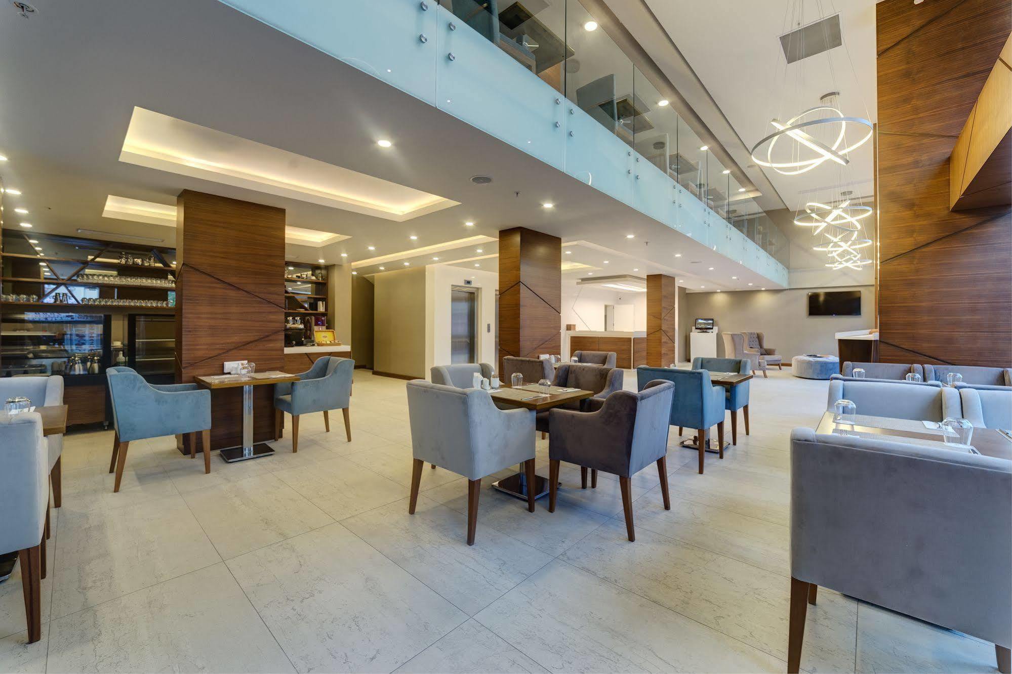 The Menord Hotel Μερσίνη Εξωτερικό φωτογραφία